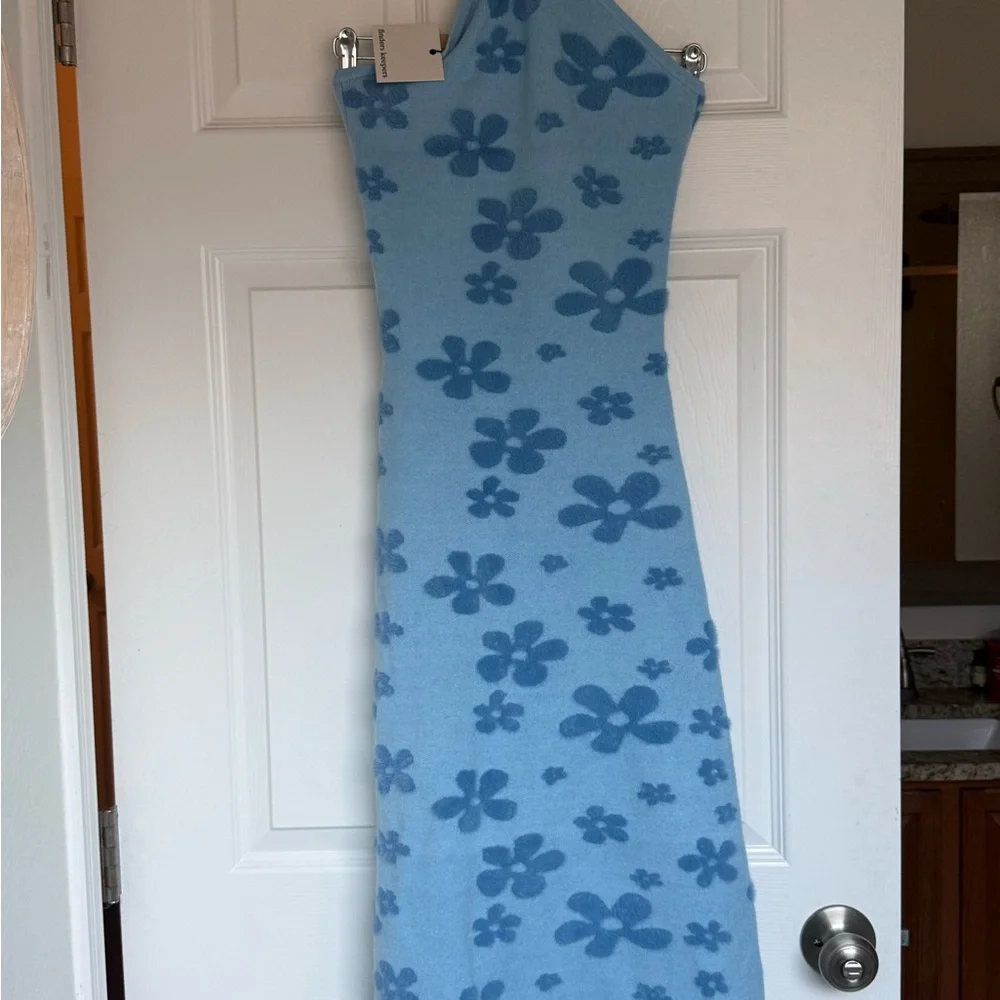 Hello Molly Blue Floral Halter Neck Dress - Picture 4 of 4